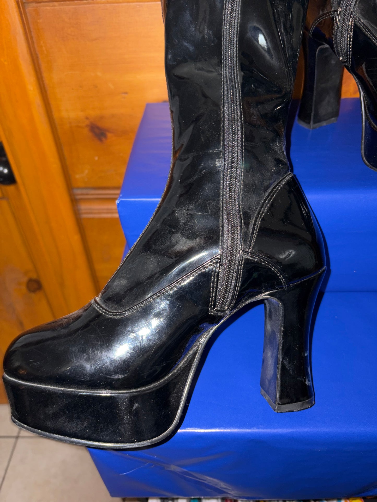 Y2K Patent Leather Platform Knee High Boots – FUNtasma Exotica-2000