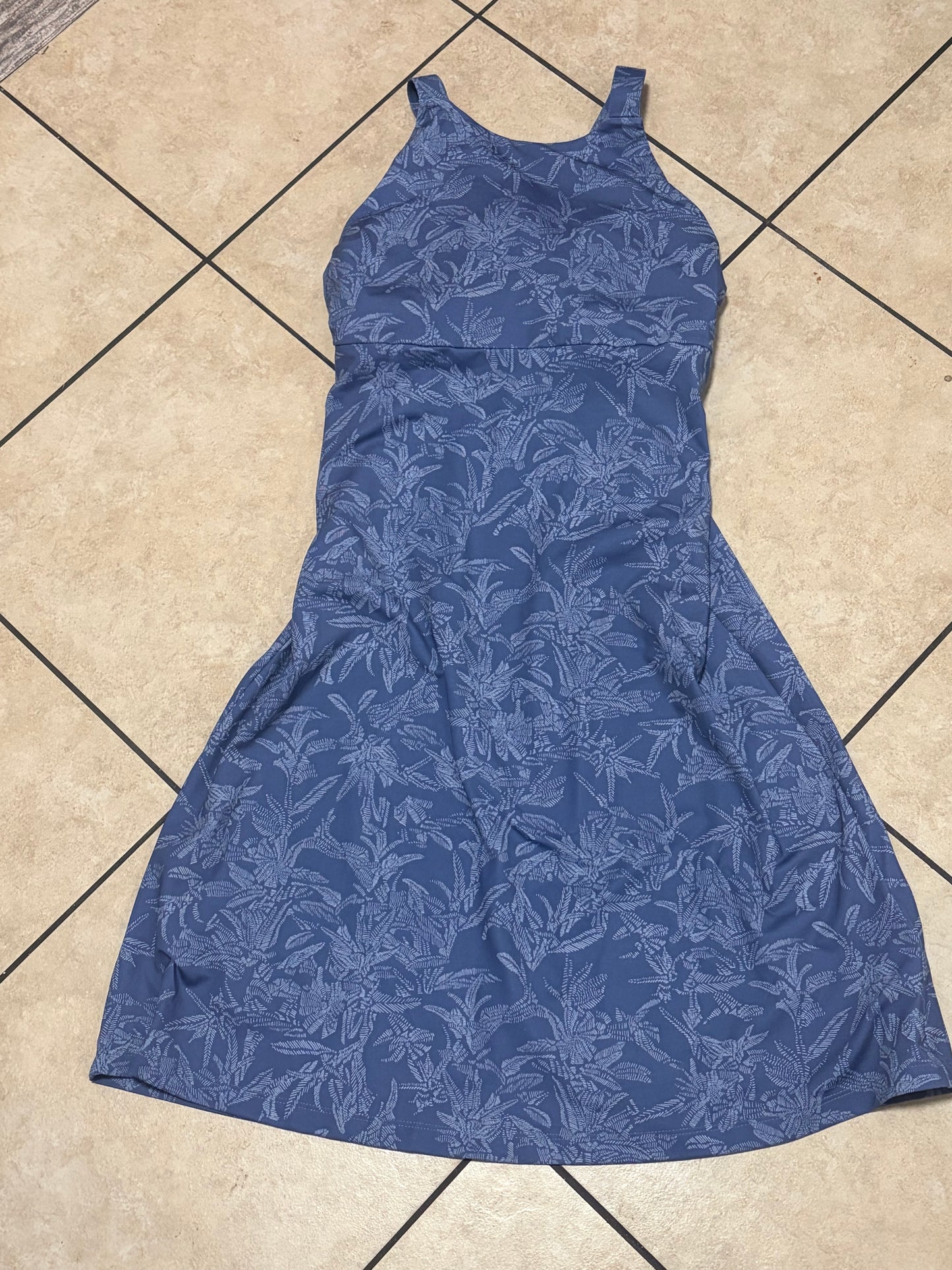 Patagonia Women’s Magnolia Spring Dress Medium Current Blue Floral NWT