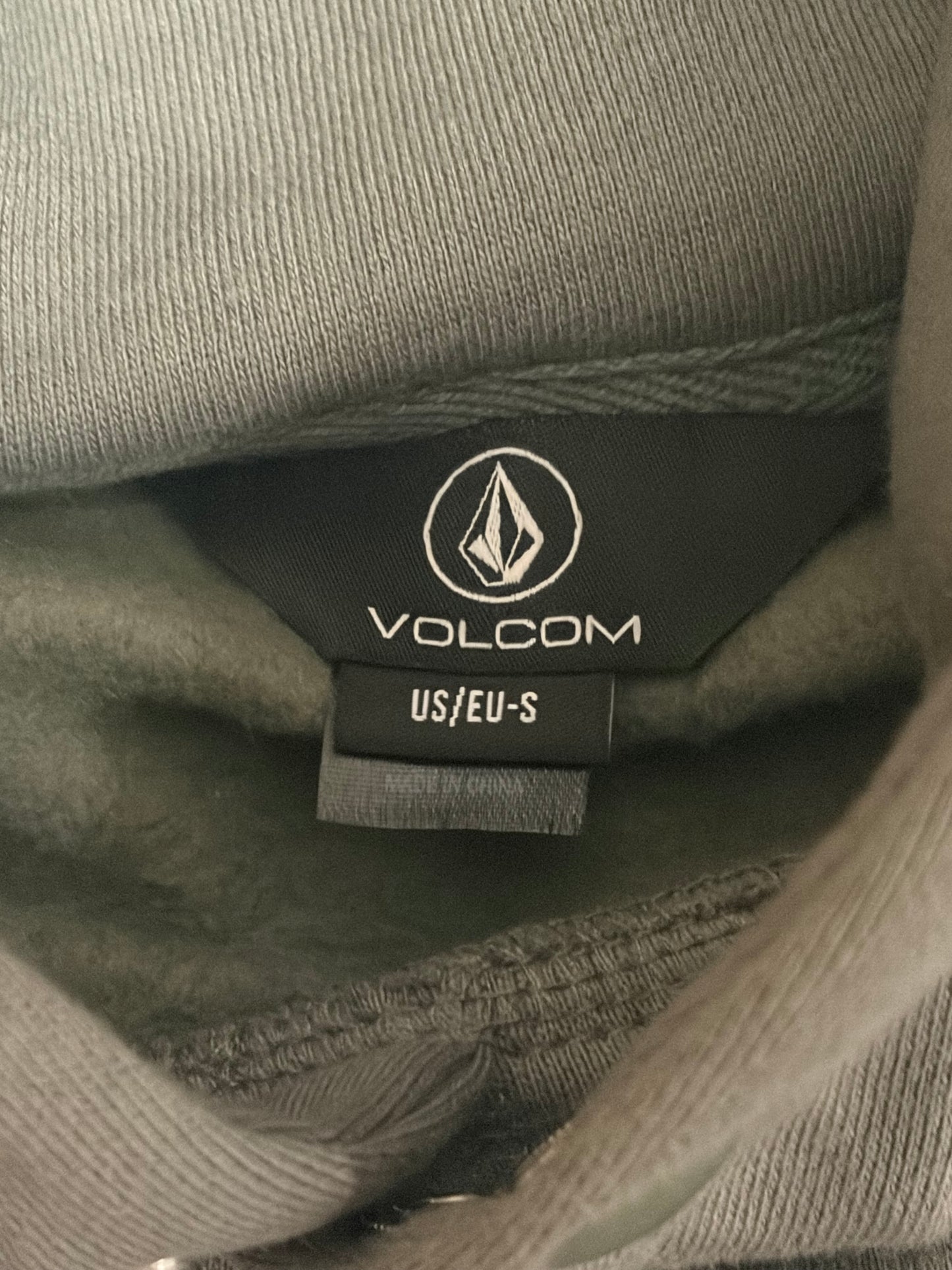 Volcom Women’s Costus Fleece Pullover Size: Small