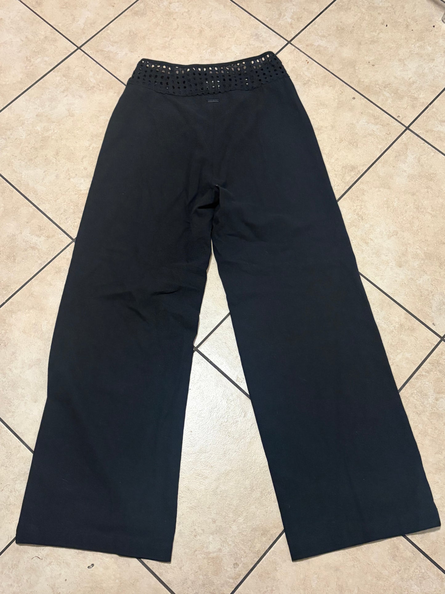 Hurley Wide Leg Pants Women’s Small Black Laser Cut Waistband Athleisure Yoga