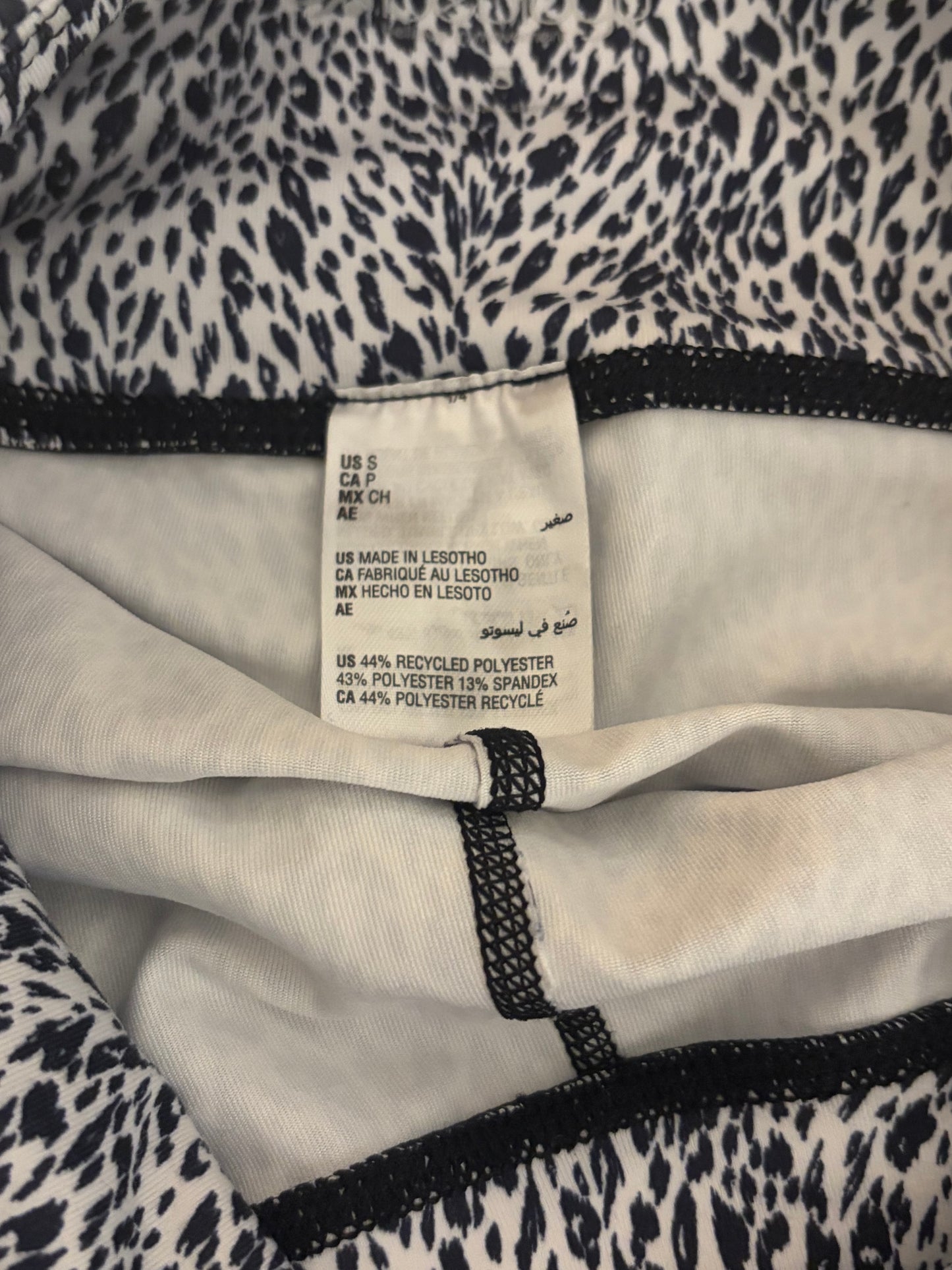 Old Navy Active Leopard Print Leggings Women’s Small Black White