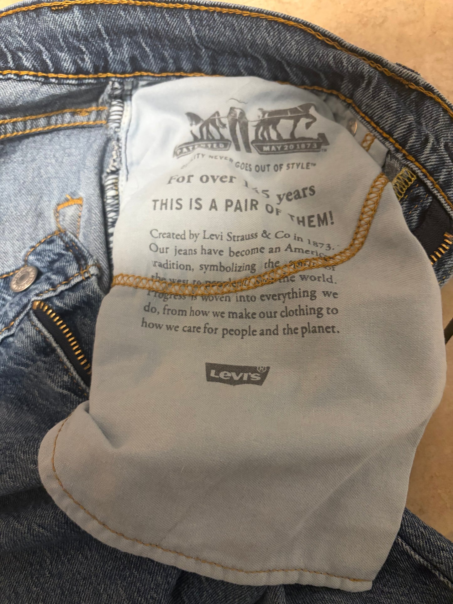 Levi’s 502 Regular Taper Jeans Men’s 33x30 Blue Denim Straight Tapered Fit