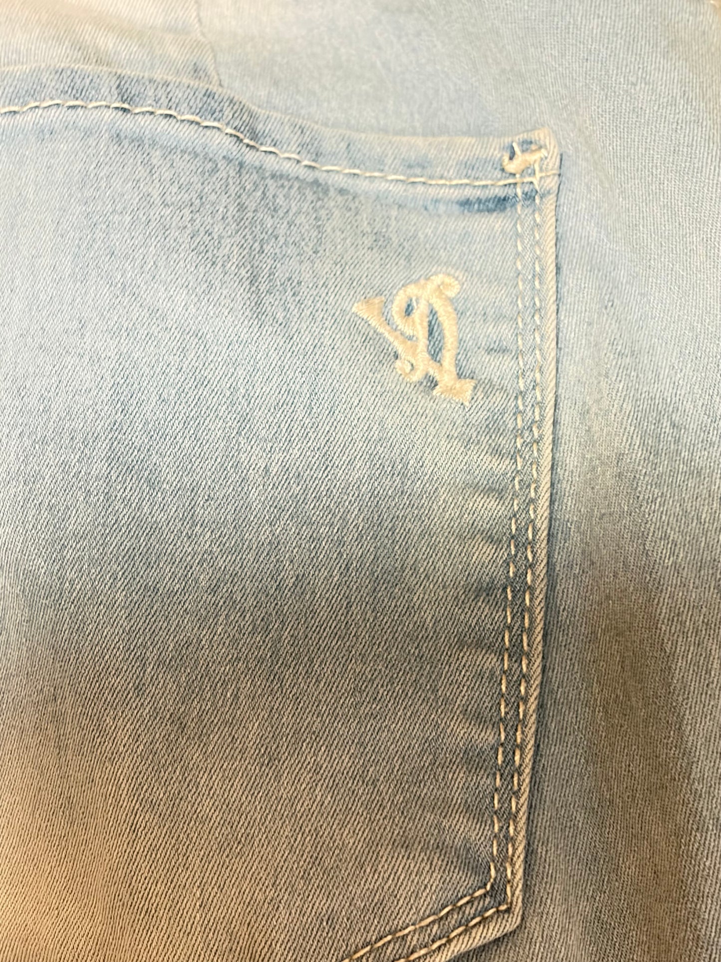 VIP Jeans Light Wash Skinny Jeans Size 15/16 Stretch High Rise Curvy Fit