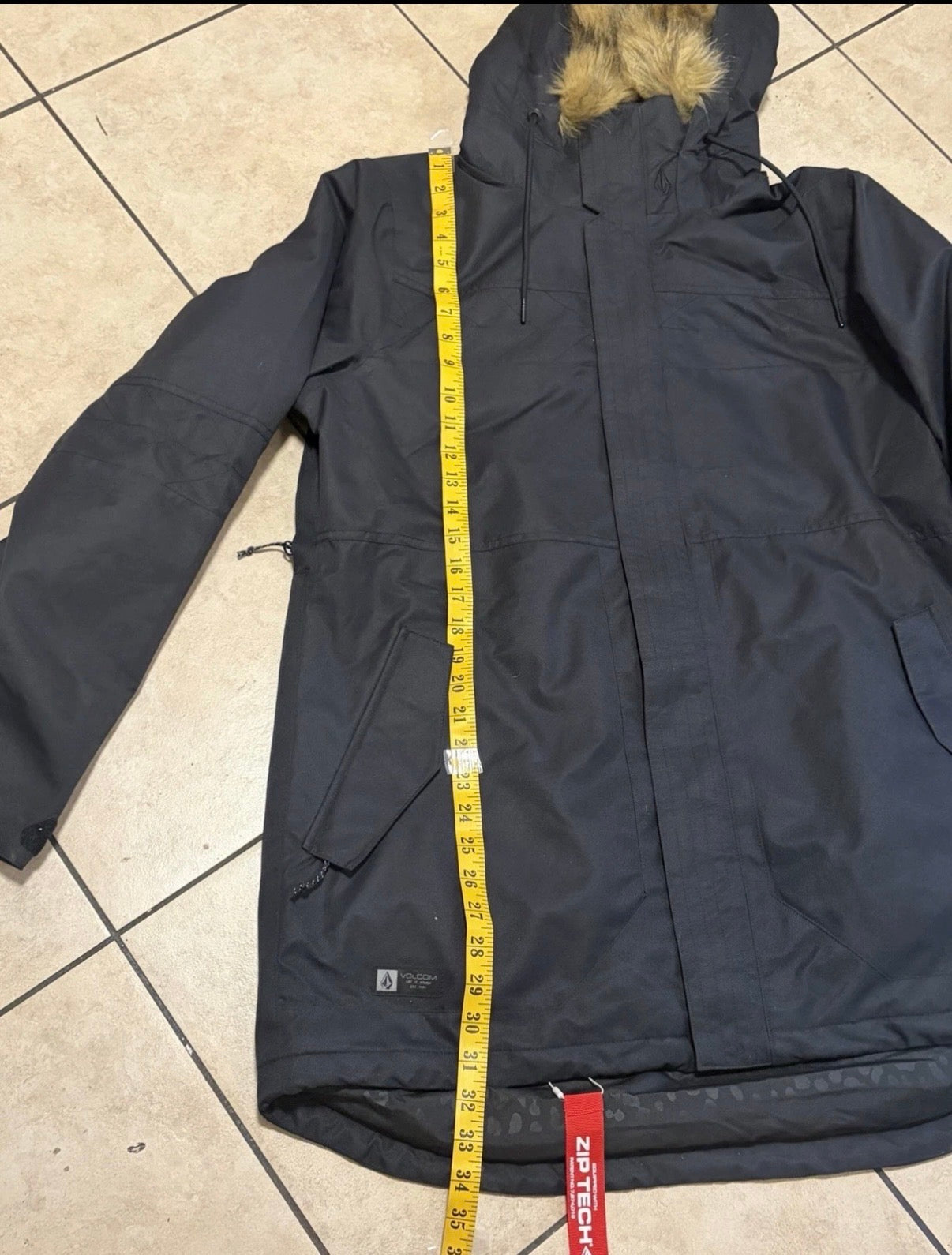 Volcom Women’s Snowboard Parka XL Black Faux Fur Hood 10K Waterproof